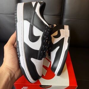 Nike dunk low “Panda” Black and White size 6.5y/ 8 women’s brand new